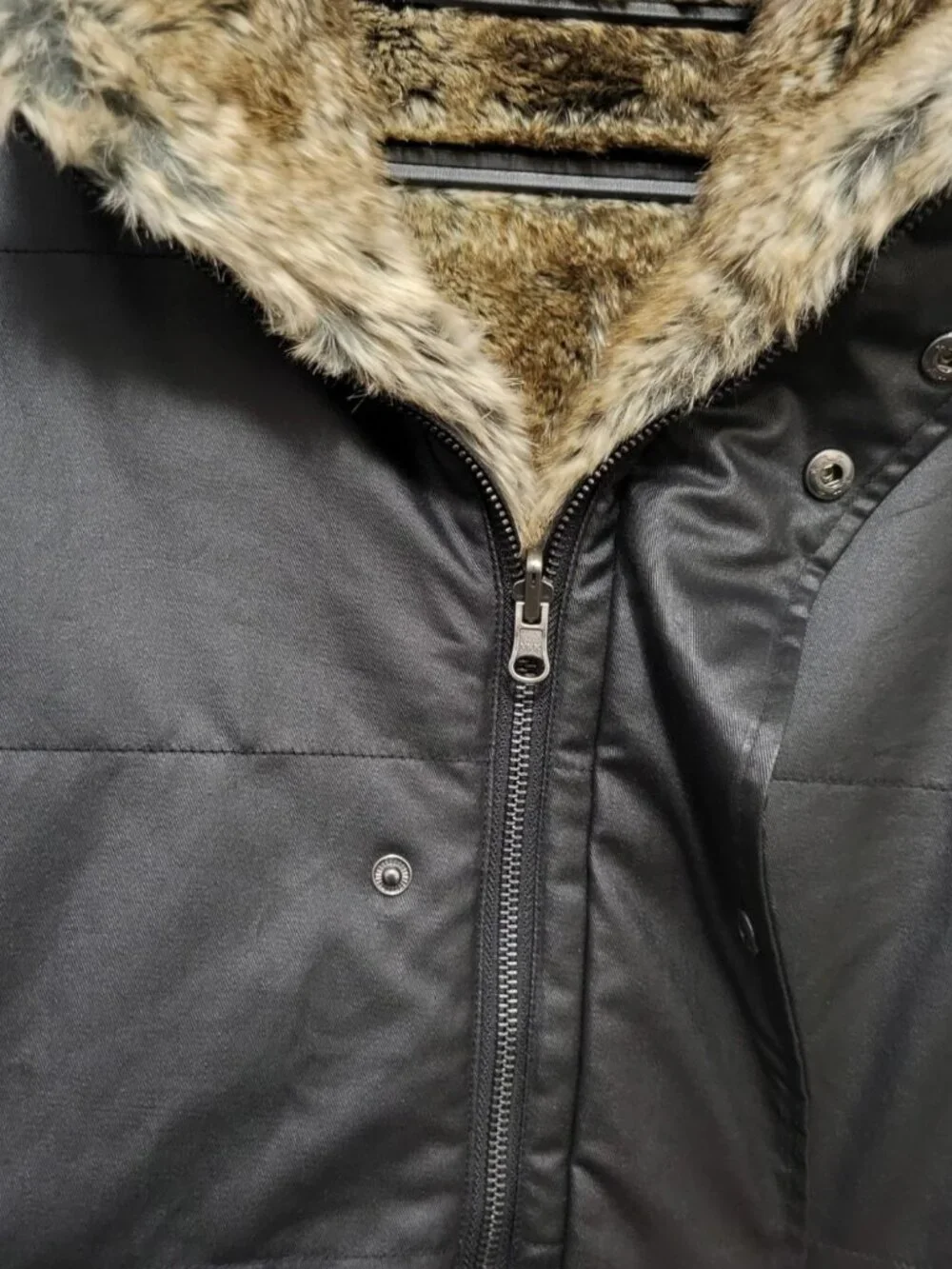 Tuckernuck Emilia Black Waxed Reversible Vest Faux Fur Sleeveless Jacket
